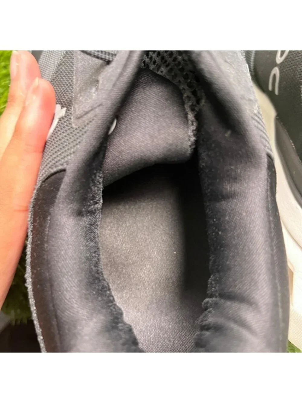 On Running seller notes